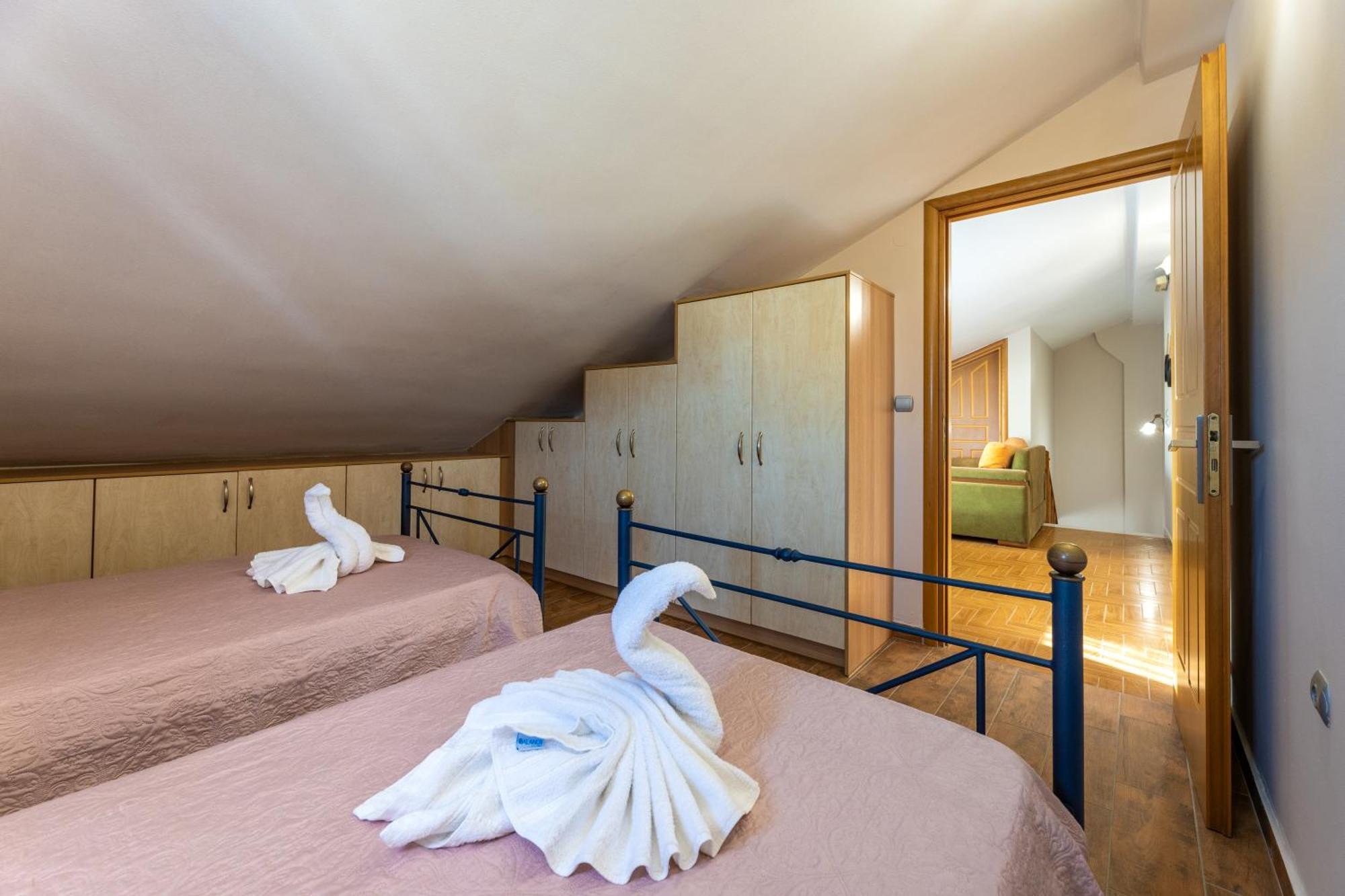 Pavlos Apartments Argostoli  Exterior photo
